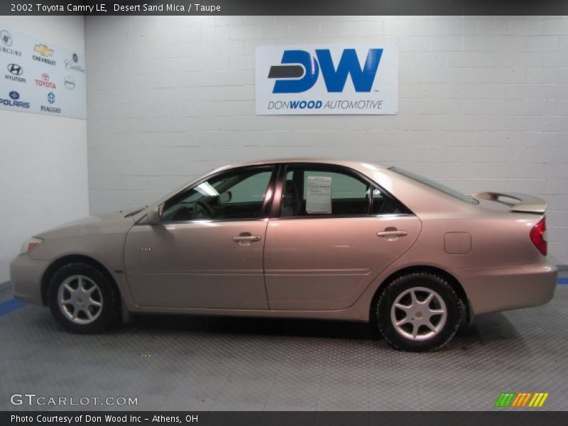 Desert Sand Mica / Taupe 2002 Toyota Camry LE