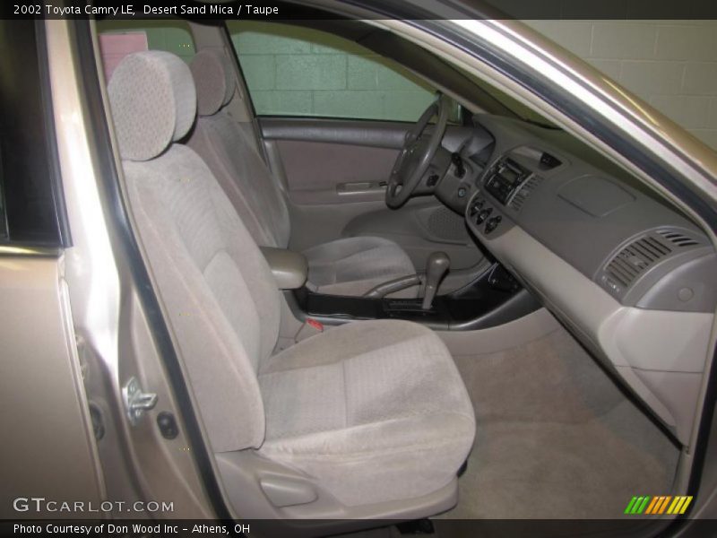 Desert Sand Mica / Taupe 2002 Toyota Camry LE