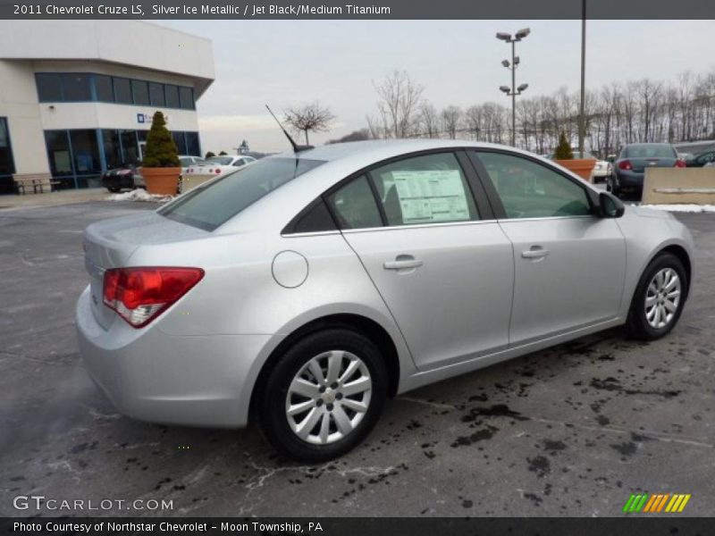 Silver Ice Metallic / Jet Black/Medium Titanium 2011 Chevrolet Cruze LS