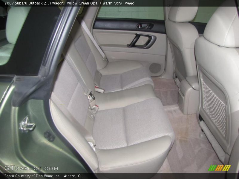 Willow Green Opal / Warm Ivory Tweed 2007 Subaru Outback 2.5i Wagon