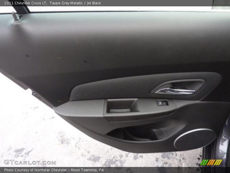 Taupe Gray Metallic / Jet Black 2011 Chevrolet Cruze LT