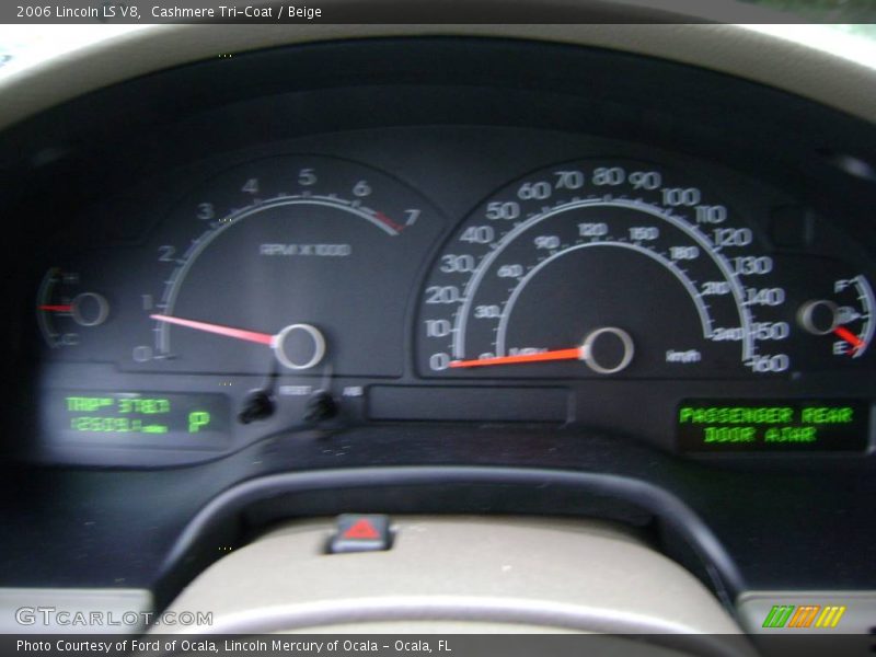 Cashmere Tri-Coat / Beige 2006 Lincoln LS V8