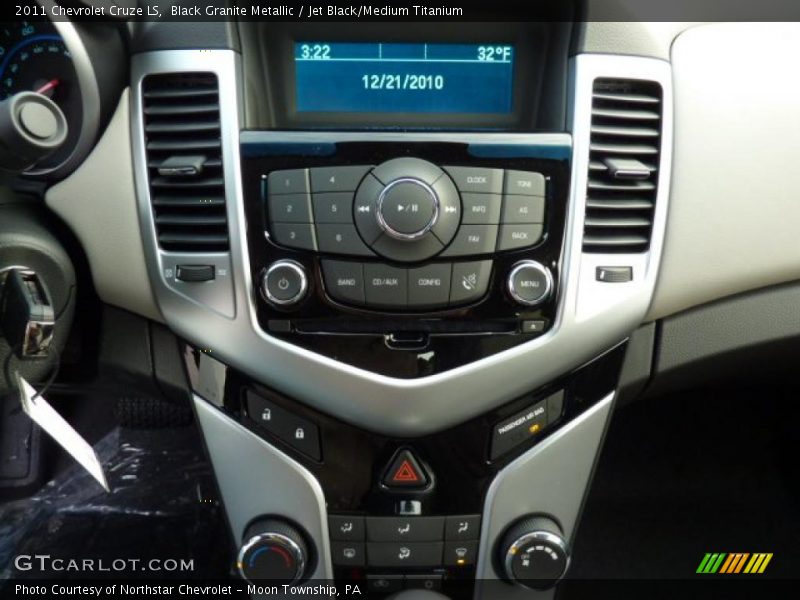 Black Granite Metallic / Jet Black/Medium Titanium 2011 Chevrolet Cruze LS