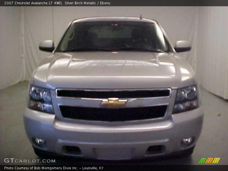 Silver Birch Metallic / Ebony 2007 Chevrolet Avalanche LT 4WD