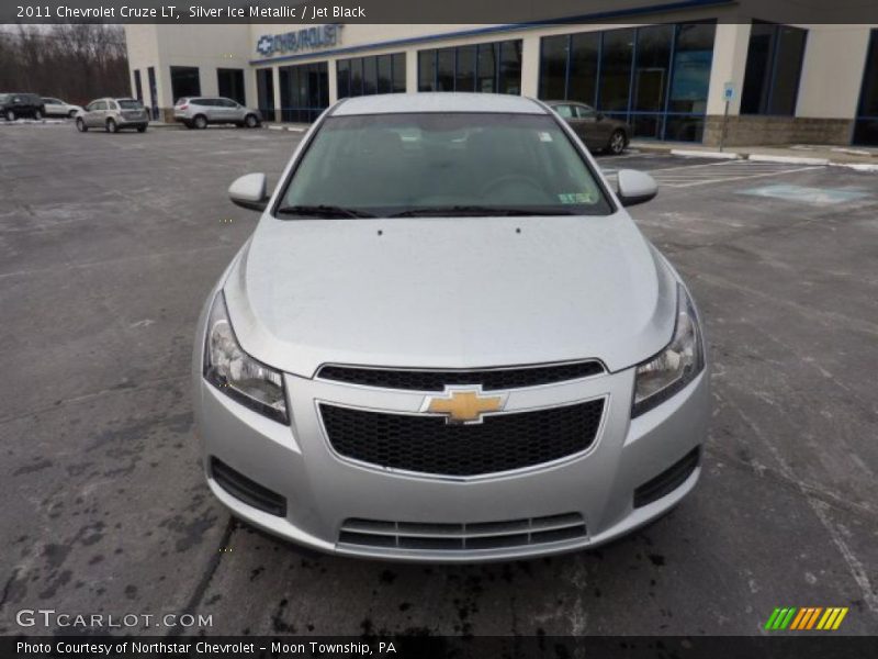 Silver Ice Metallic / Jet Black 2011 Chevrolet Cruze LT