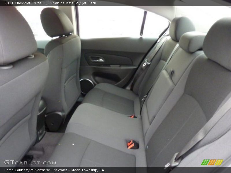 Silver Ice Metallic / Jet Black 2011 Chevrolet Cruze LT