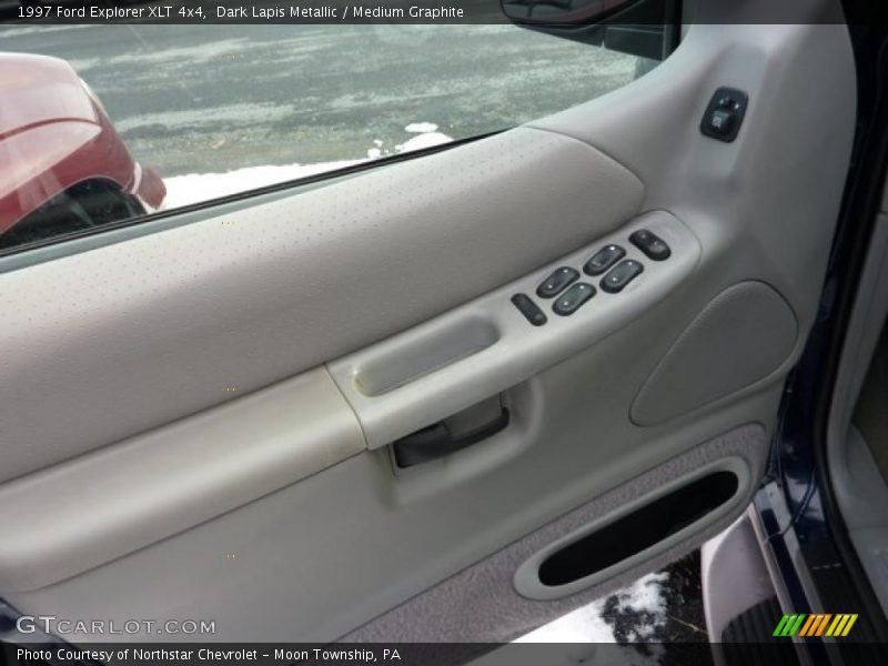 Dark Lapis Metallic / Medium Graphite 1997 Ford Explorer XLT 4x4