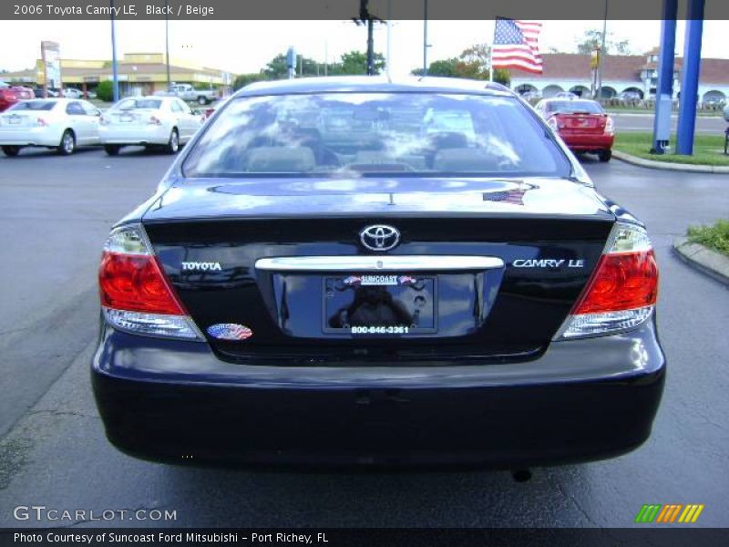 Black / Beige 2006 Toyota Camry LE
