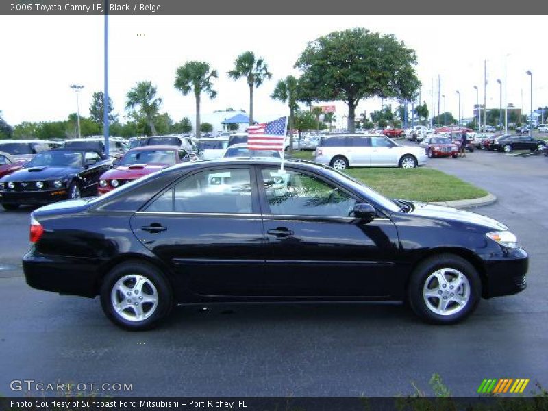 Black / Beige 2006 Toyota Camry LE