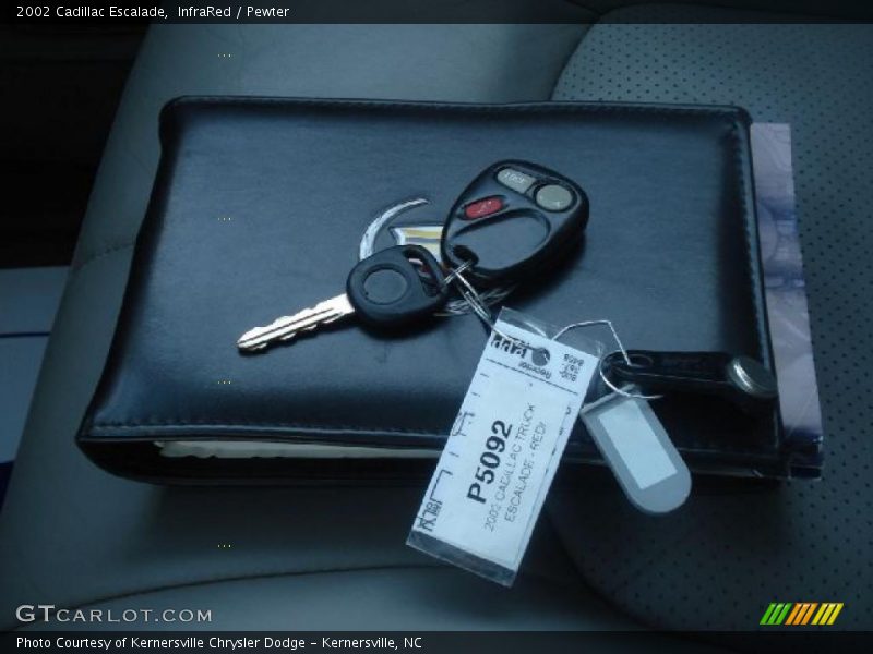 InfraRed / Pewter 2002 Cadillac Escalade