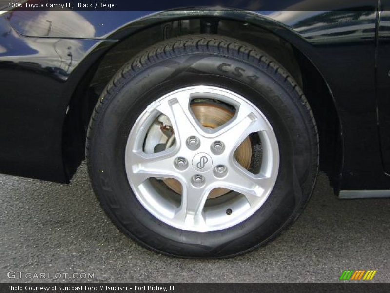 Black / Beige 2006 Toyota Camry LE