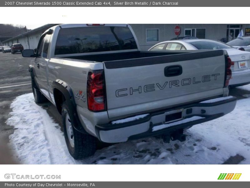 Silver Birch Metallic / Dark Charcoal 2007 Chevrolet Silverado 1500 Classic Extended Cab 4x4