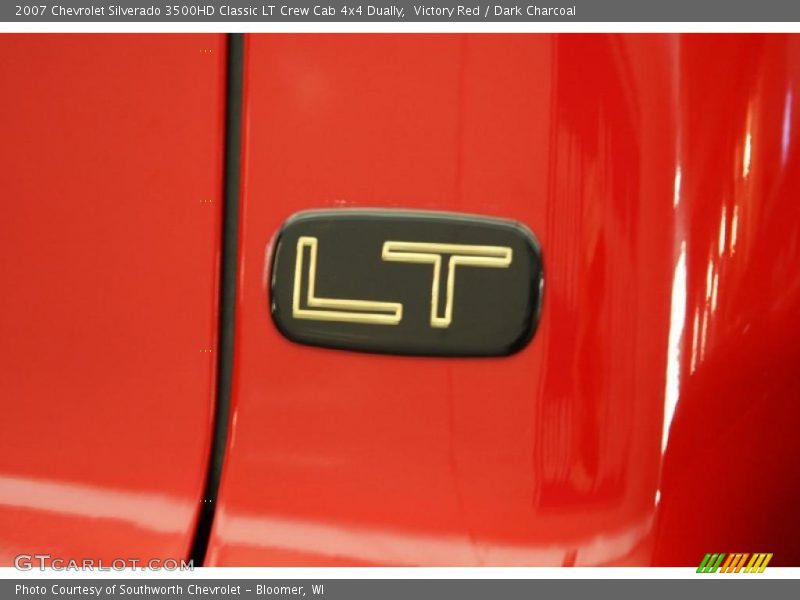 Victory Red / Dark Charcoal 2007 Chevrolet Silverado 3500HD Classic LT Crew Cab 4x4 Dually