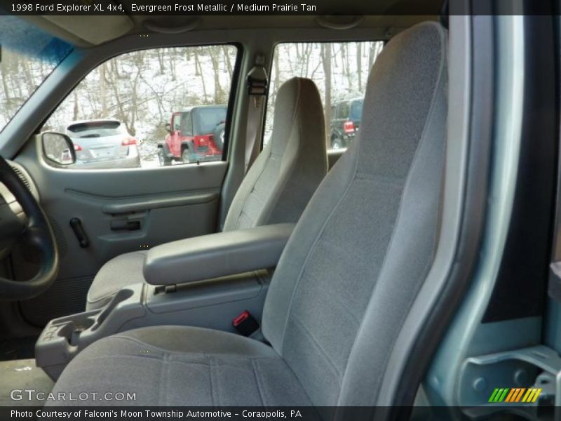 Evergreen Frost Metallic / Medium Prairie Tan 1998 Ford Explorer XL 4x4