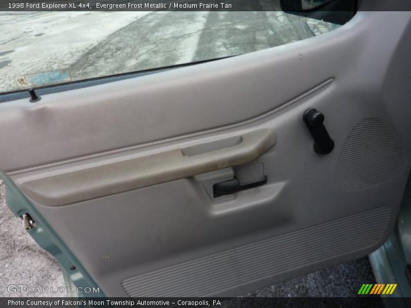Door Panel of 1998 Explorer XL 4x4