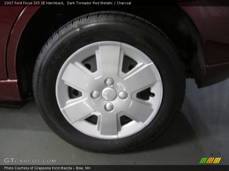 Dark Toreador Red Metallic / Charcoal 2007 Ford Focus ZX5 SE Hatchback