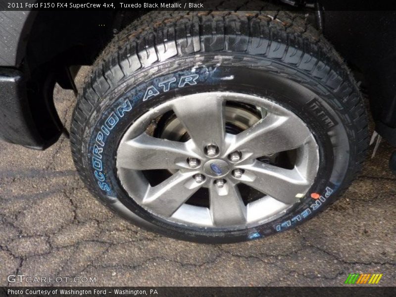 Tuxedo Black Metallic / Black 2011 Ford F150 FX4 SuperCrew 4x4