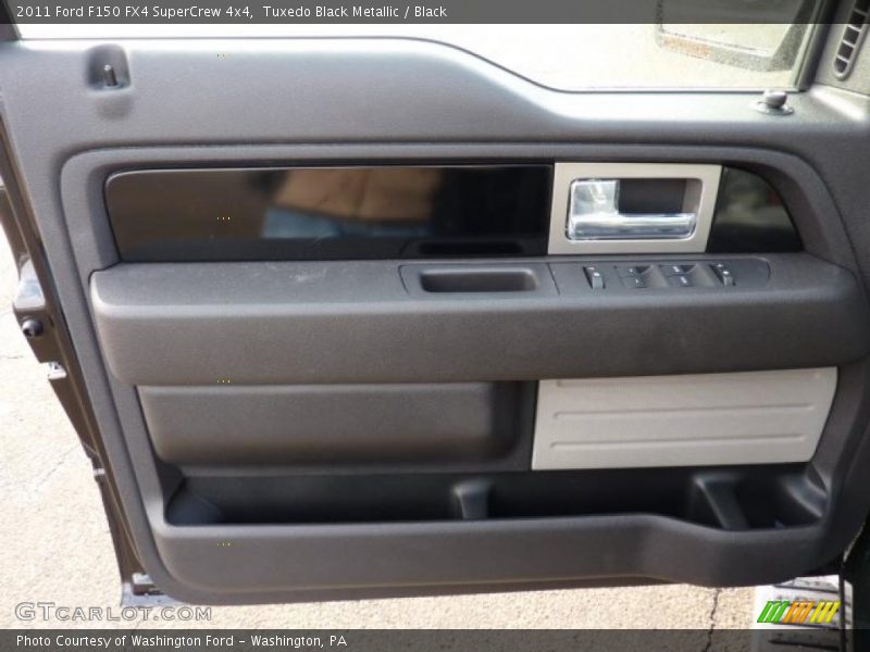 Tuxedo Black Metallic / Black 2011 Ford F150 FX4 SuperCrew 4x4