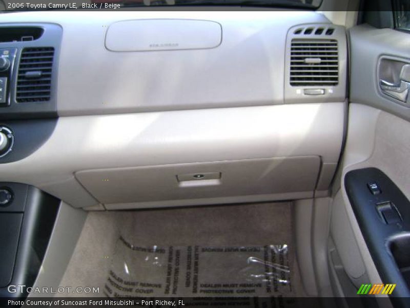 Black / Beige 2006 Toyota Camry LE