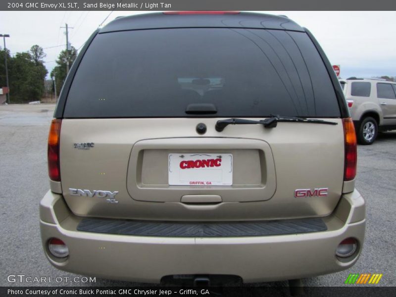 Sand Beige Metallic / Light Tan 2004 GMC Envoy XL SLT