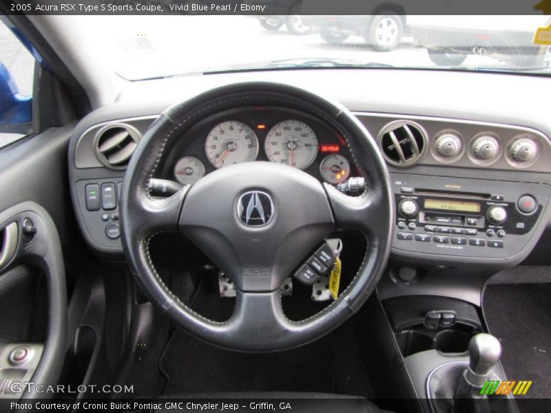 Dashboard of 2005 RSX Type S Sports Coupe