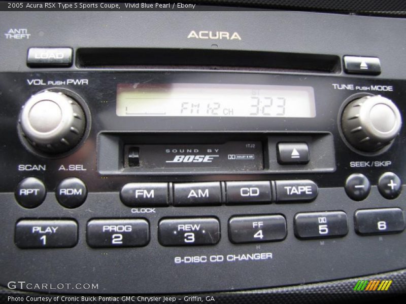 Controls of 2005 RSX Type S Sports Coupe