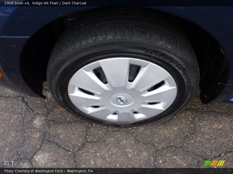 Indigo Ink Pearl / Dark Charcoal 2006 Scion xA