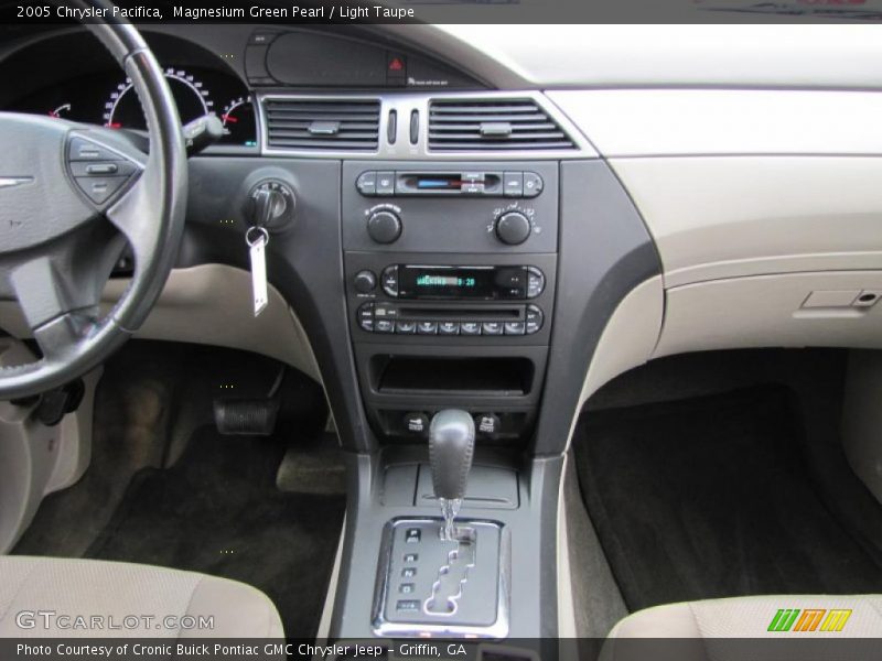 Magnesium Green Pearl / Light Taupe 2005 Chrysler Pacifica