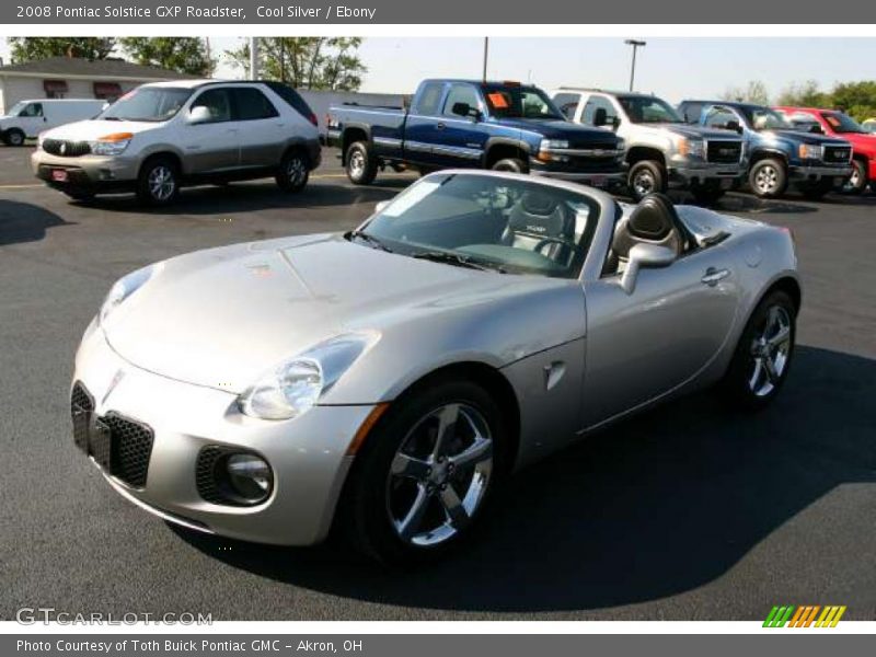 Front 3/4 View of 2008 Solstice GXP Roadster