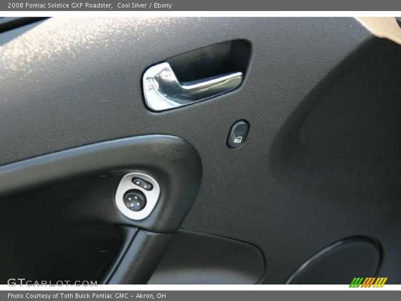 Cool Silver / Ebony 2008 Pontiac Solstice GXP Roadster
