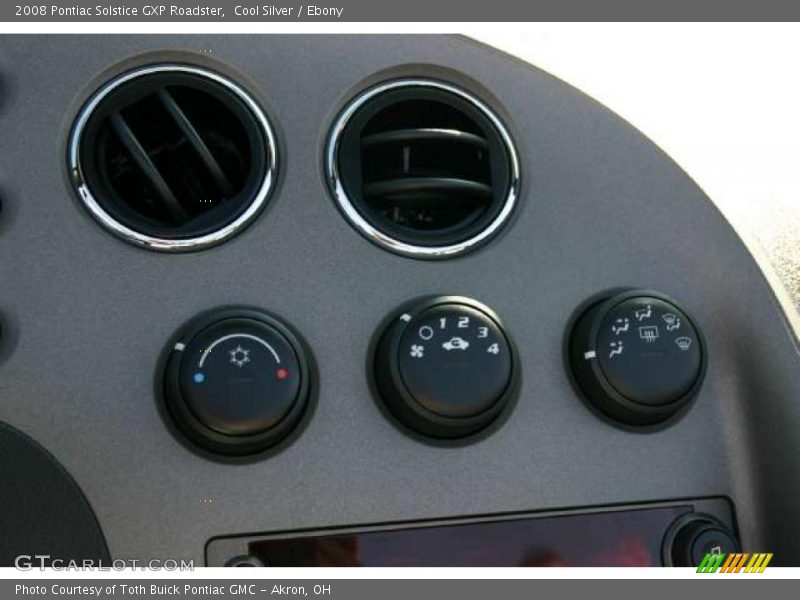 Cool Silver / Ebony 2008 Pontiac Solstice GXP Roadster