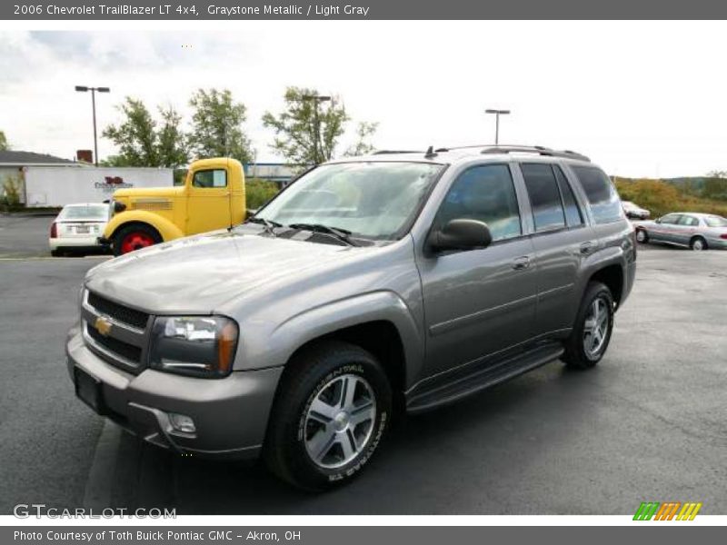 Graystone Metallic / Light Gray 2006 Chevrolet TrailBlazer LT 4x4