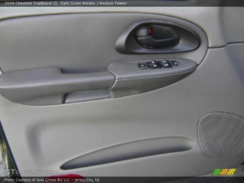 Dark Green Metallic / Medium Pewter 2004 Chevrolet TrailBlazer LS