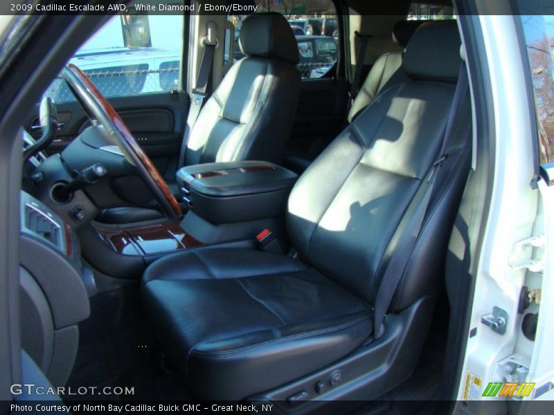 White Diamond / Ebony/Ebony 2009 Cadillac Escalade AWD