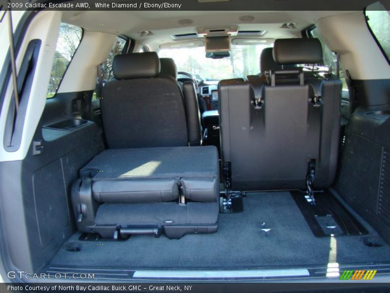 White Diamond / Ebony/Ebony 2009 Cadillac Escalade AWD