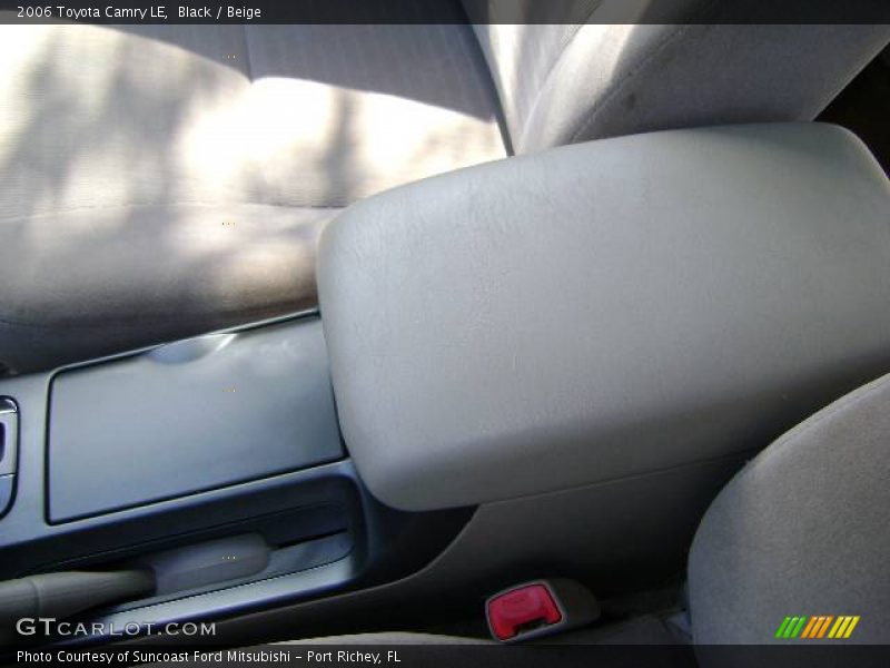 Black / Beige 2006 Toyota Camry LE
