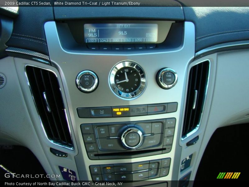 White Diamond Tri-Coat / Light Titanium/Ebony 2009 Cadillac CTS Sedan