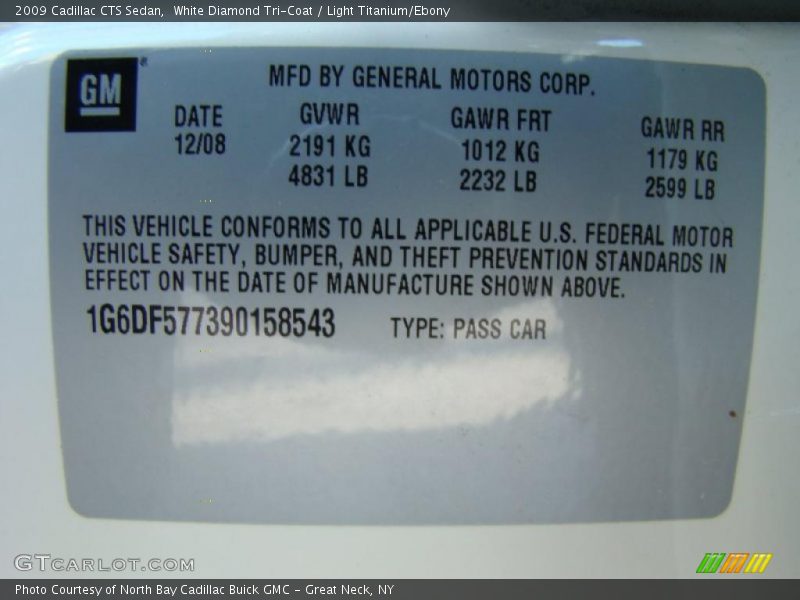 White Diamond Tri-Coat / Light Titanium/Ebony 2009 Cadillac CTS Sedan