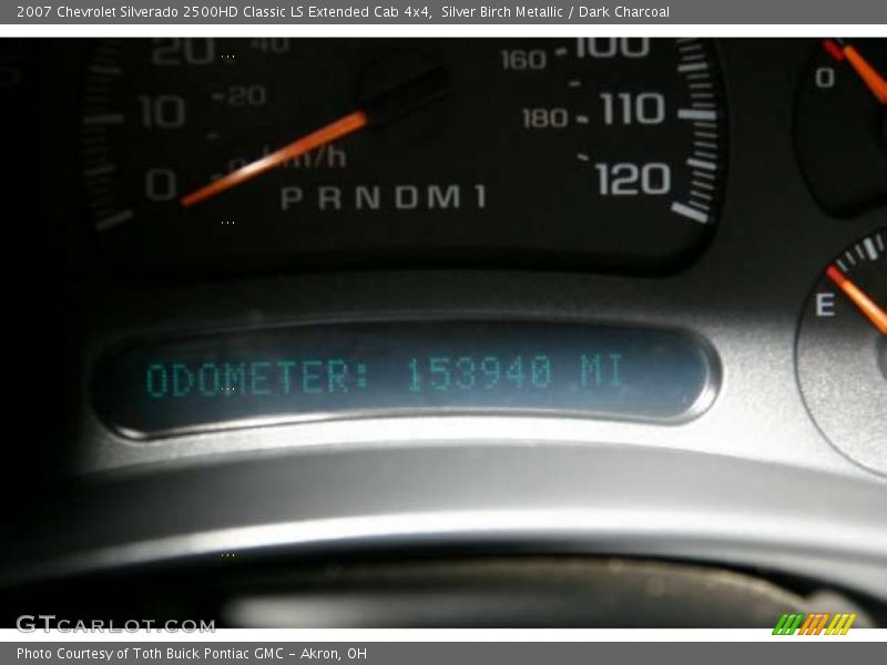 Silver Birch Metallic / Dark Charcoal 2007 Chevrolet Silverado 2500HD Classic LS Extended Cab 4x4