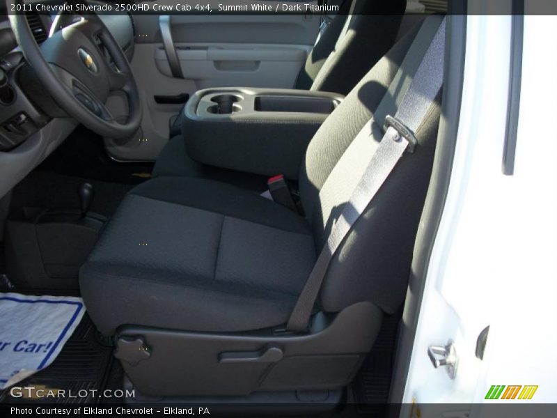 Summit White / Dark Titanium 2011 Chevrolet Silverado 2500HD Crew Cab 4x4