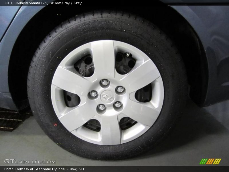 Willow Gray / Gray 2010 Hyundai Sonata GLS