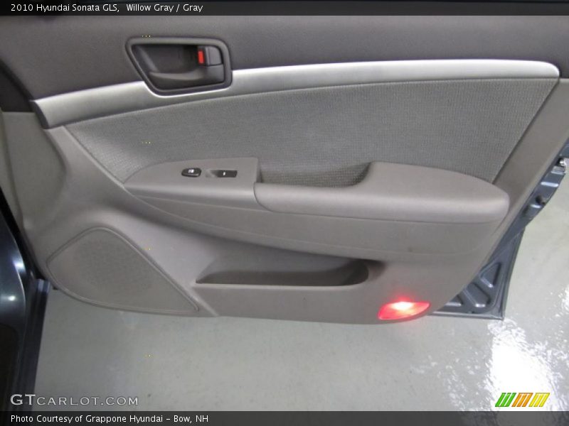 Willow Gray / Gray 2010 Hyundai Sonata GLS