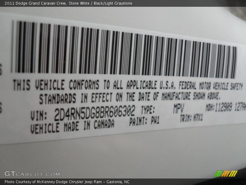 Stone White / Black/Light Graystone 2011 Dodge Grand Caravan Crew