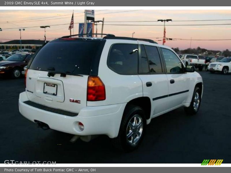 Summit White / Light Gray 2009 GMC Envoy SLE 4x4