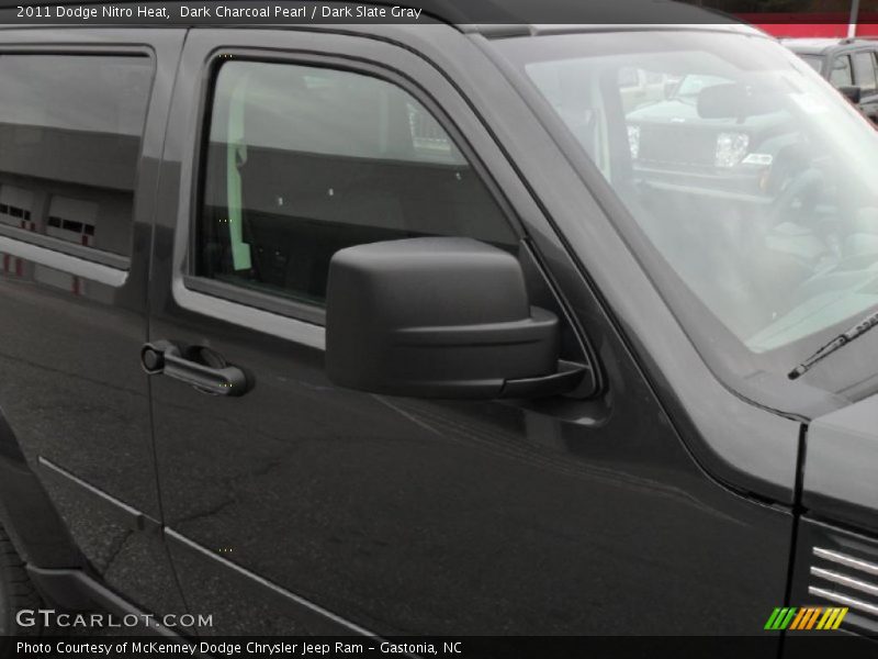 Dark Charcoal Pearl / Dark Slate Gray 2011 Dodge Nitro Heat