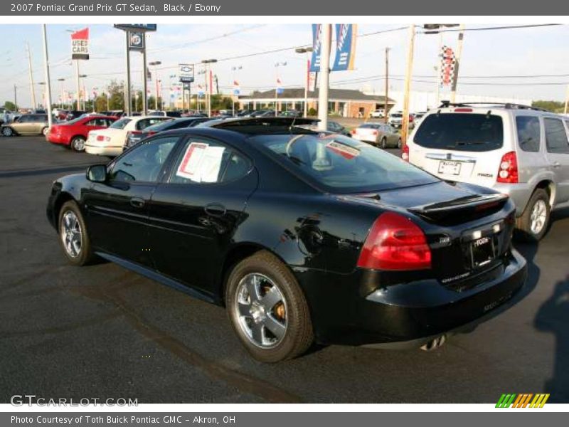 Black / Ebony 2007 Pontiac Grand Prix GT Sedan