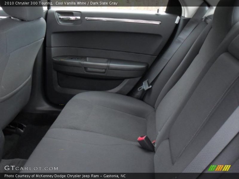 Cool Vanilla White / Dark Slate Gray 2010 Chrysler 300 Touring