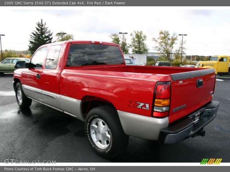 Fire Red / Dark Pewter 2005 GMC Sierra 1500 Z71 Extended Cab 4x4
