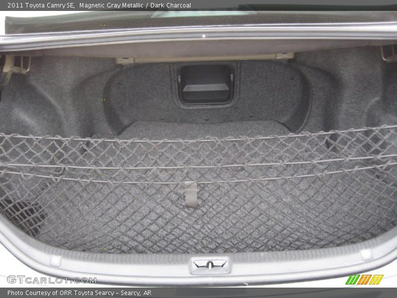 Magnetic Gray Metallic / Dark Charcoal 2011 Toyota Camry SE