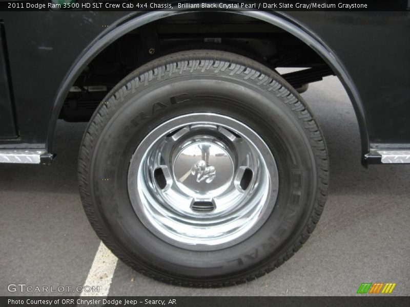  2011 Ram 3500 HD SLT Crew Cab 4x4 Chassis Wheel
